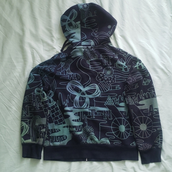 Aritzia TNA Zip Hoodie - Picture 2 of 2